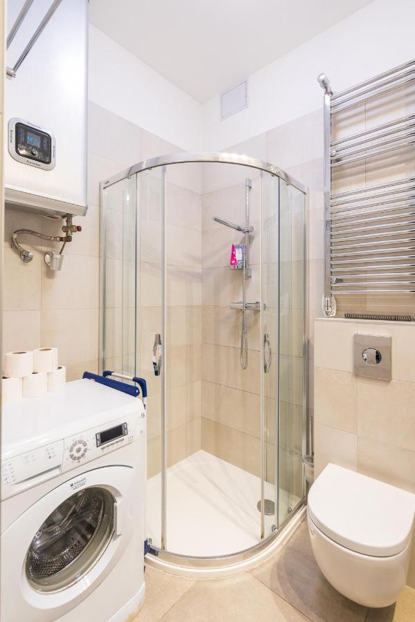 Bright Studio With Parliament View, Free Parking Βουδαπέστη Εξωτερικό φωτογραφία